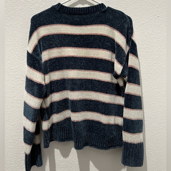 Rue 21 striped sweater - Picture 3 of 3